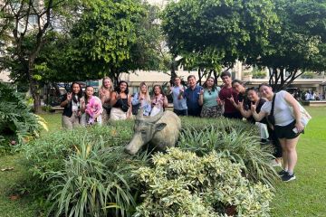 FEU_group_photo_Tamaraw_statue